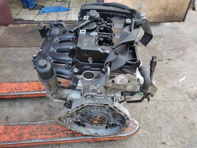 Двигатель без навесного для Mercedes-Benz CLC class CL203 (2008-2012) на фотографиях