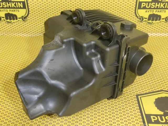 Корпус воздушного фильтра для Mazda CX 5 KF 2017 на фотографиях