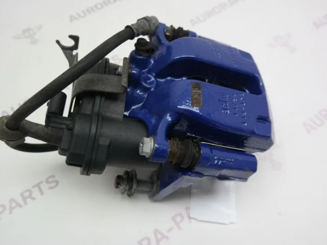 Диски тормозные передние (комплект) для BMW 5er G30 2016-2023 на фотографиях