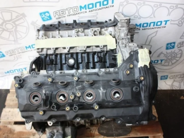 Двигатель для Toyota Land Cruiser 200 2007-2015 на фотографиях