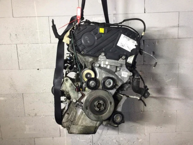 Двигатель для Opel Zafira B 2005-2015 на фотографиях