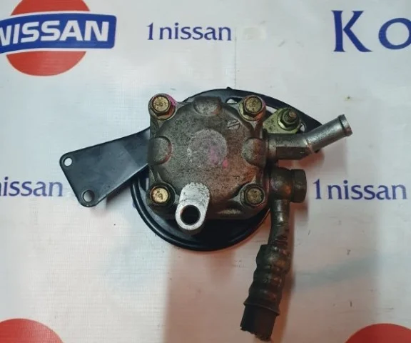 Насос ГУР для Nissan Primera P12 Седан 2002-2008 на фотографиях