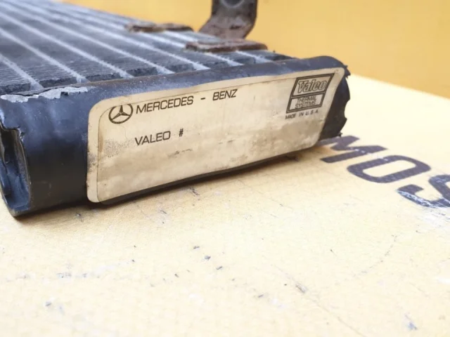 Радиатор охлаждения ДВС для Mercedes-Benz M class W163 1998-2005 на фотографиях