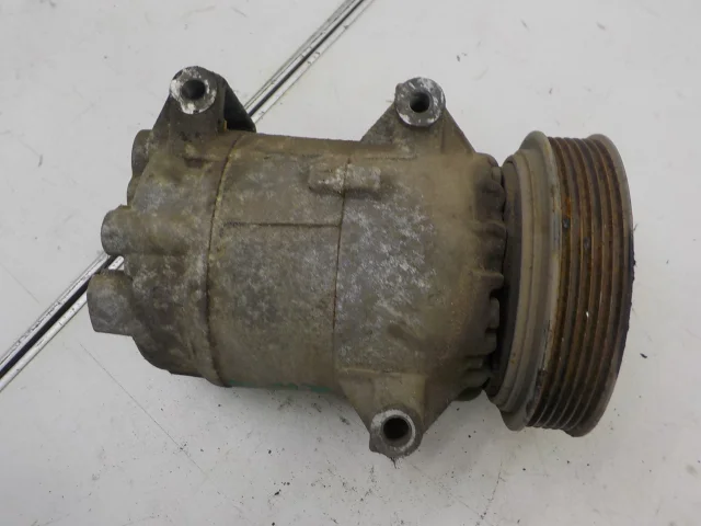 Компрессор кондиционера для Renault Megane Седан LM 2003-2009 на фотографиях