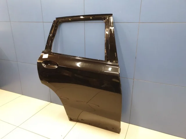 Накладка на дверь задняя правая для BMW X3 G01 2017-2023 на фотографиях