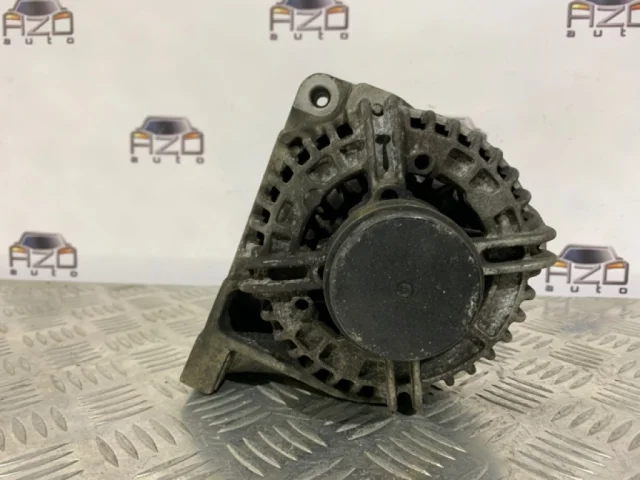 Генератор для Volvo XC90 I C 2002-2014 на фотографиях