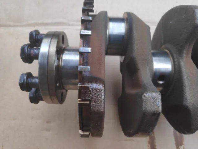 Коленвал для Mitsubishi Outlander III GF0W (JDM) 2012-2018 на фотографиях