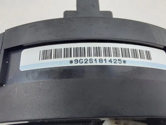 Подрулевой шлейф для Toyota RAV4 XA50 2019+ на фотографиях