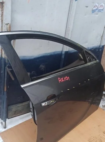 Двери для Opel Insignia Хэтчбек A 2008-2017 на фотографиях