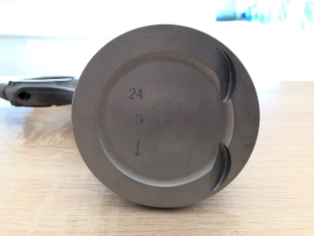 Шатун для Mitsubishi Outlander III GF0W 2012-2016 на фотографиях