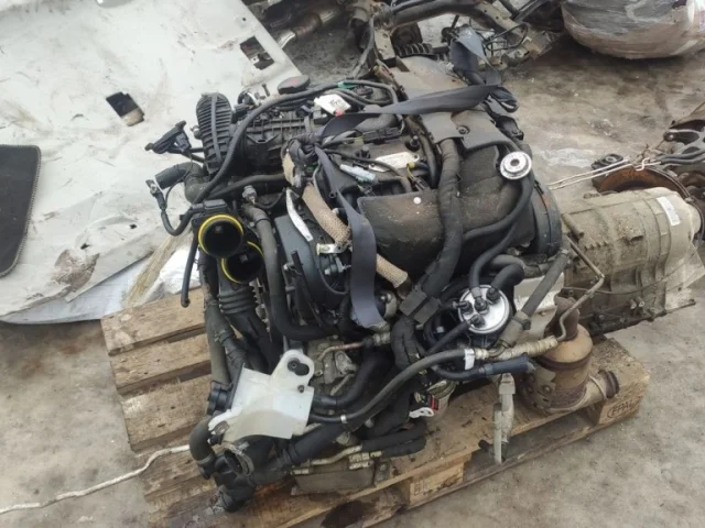 Продажа двигателя 276DT