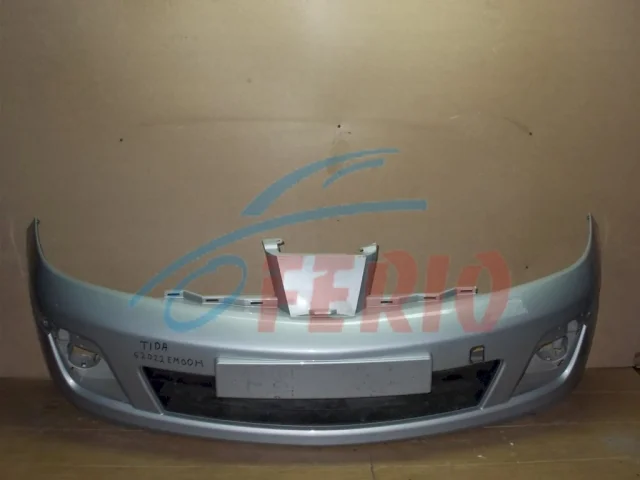 Бампер для Nissan Tiida C11 Хэтчбек 2007-2014 на фотографиях