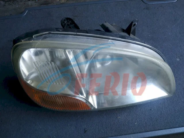 Фары для Suzuki Ignis 2000-2003 на фотографиях