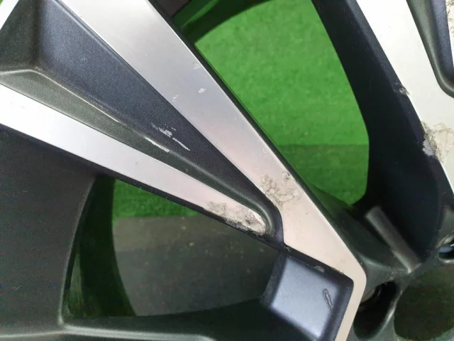 Диск колесный литой для Volvo XC90 II L rest 2019+ на фотографиях