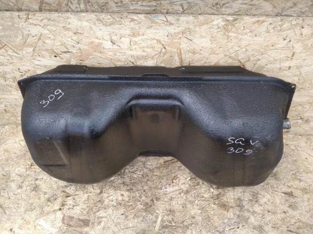 Топливный бак для Suzuki Grand Vitara 2005-2014 на фотографиях