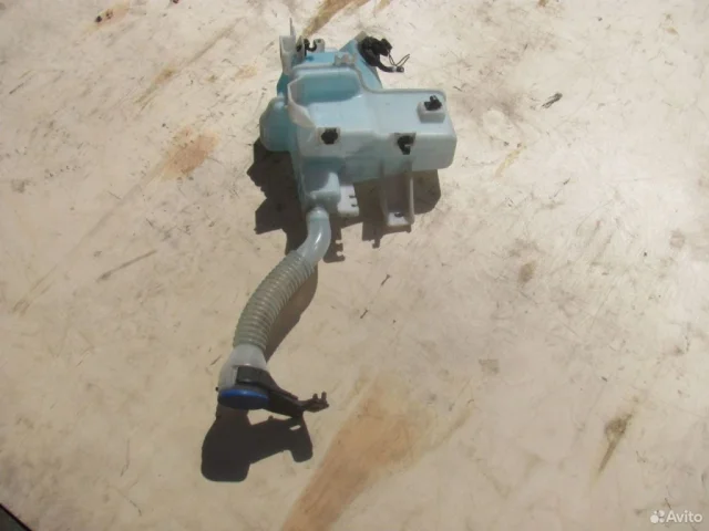 Бачок омывателя для Mazda CX 5 KE 2011-2017 на фотографиях