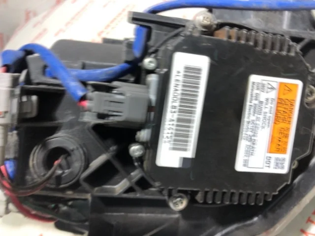 Фара левая для Nissan Murano Z50 JDM 2004-2008 на фотографиях