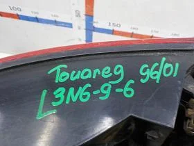 Фонарь внешний левый для Volkswagen Touareg I (7L) 2002-2010 на фотографиях