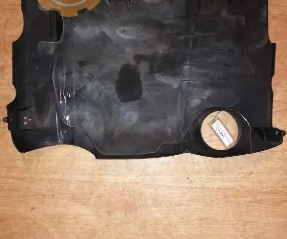 Пластиковая крышка двигателя для Nissan X-Trail T31 RU 2007-2014 на фотографиях