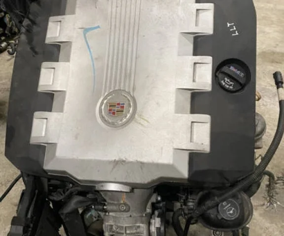 Двигатель без навесного для Cadillac CTS 2 2008-2014 на фотографиях