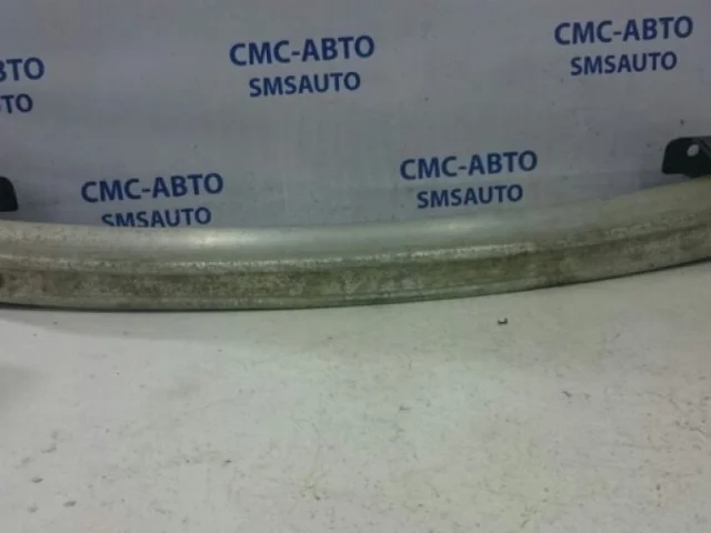 Усилитель заднего бампера для Audi Q7 4L 2005-2015 на фотографиях