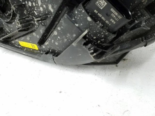 Фара ксенон левая для Audi A5 F5 Sportback 2016+ на фотографиях