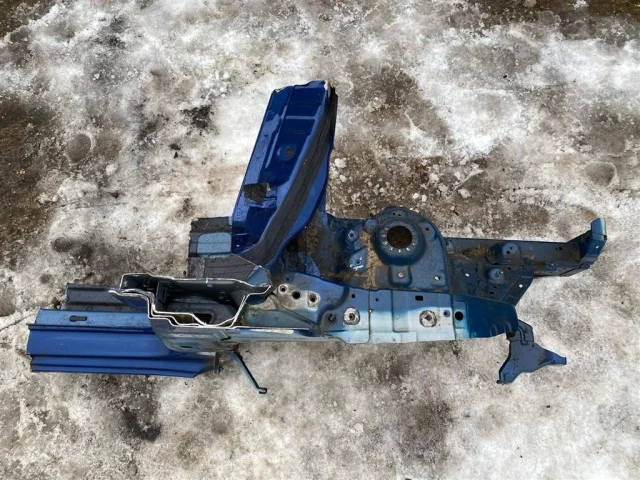 Лонжерон передний правый для Hyundai Solaris 1 рестайлинг 2014-2017 на фотографиях