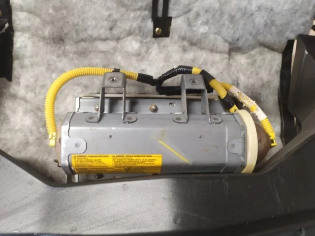 Торпедо (в сборе) для Mitsubishi Galant Седан DJ1A 2005-2012 на фотографиях