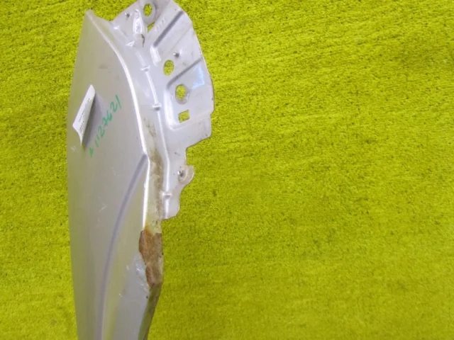 Крылья для Opel Vectra C Хэтчбек  2002-2008 на фотографиях