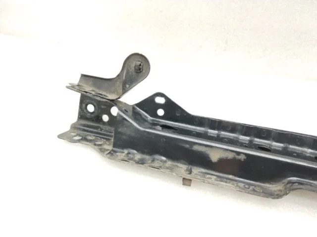 Панель радиатора (телевизор) для Chevrolet Cruze 1 J300 2009-2015 на фотографиях