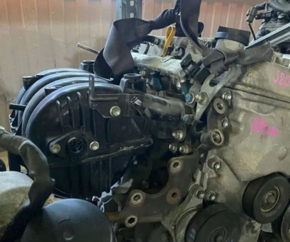 Двигатель без навесного для Chevrolet Tracker 2 (5dr) 1998-2004 на фотографиях