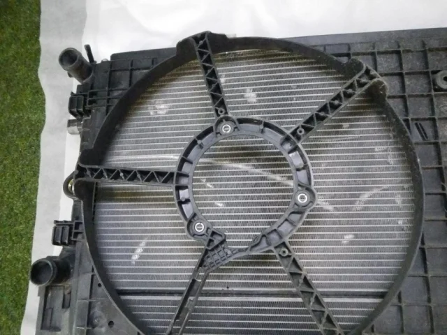 Диффузор вентилятора для Skoda Rapid I NH3 2012-2017 на фотографиях