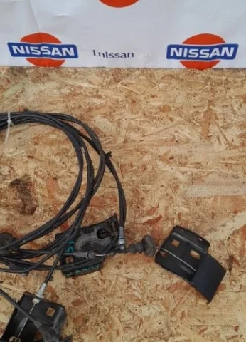 Трос замка капота для Nissan Almera Classic B10 2006-2012 на фотографиях