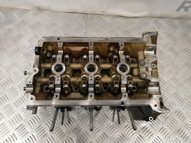 ГБЦ для Porsche Cayenne 958 2010-2014 на фотографиях