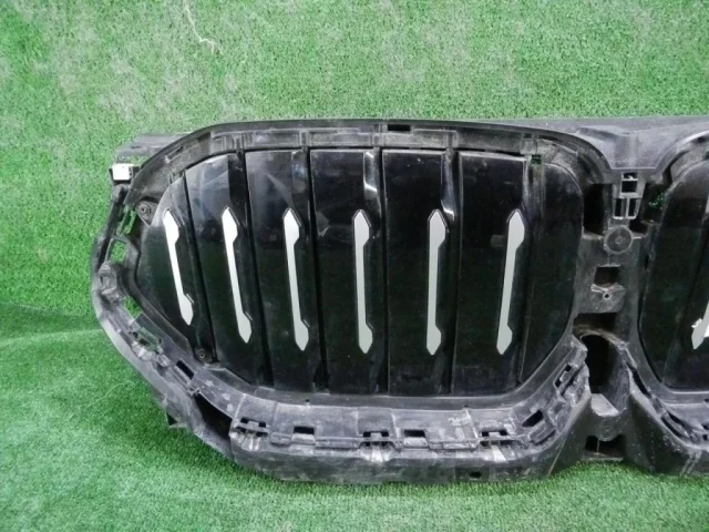 Воздухозаборник для BMW X6 G06 2019+ на фотографиях