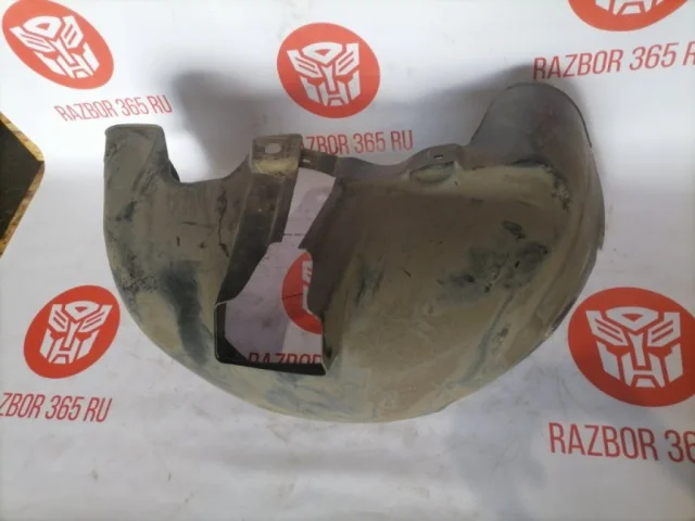 Крылья для Volkswagen Touran 1T 2003-2015 на фотографиях