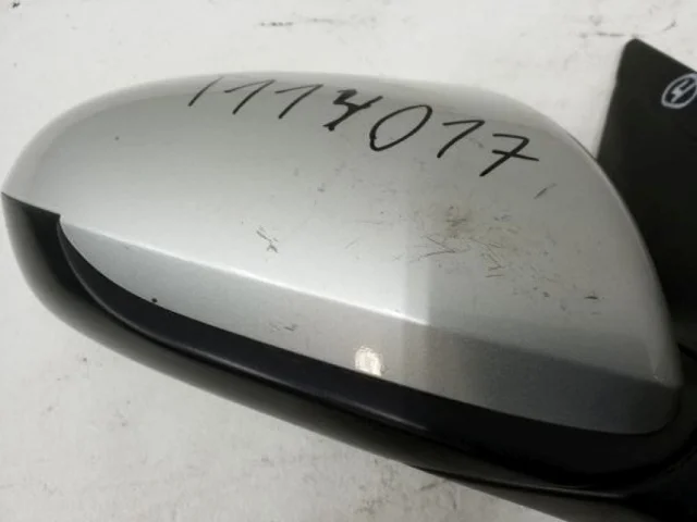 Зеркало заднего вида (в салоне) для Hyundai Solaris 2 (2017-2022) на фотографиях