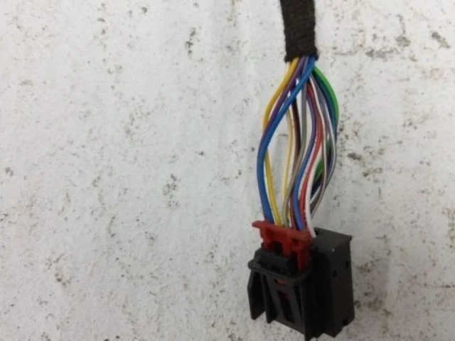 Зеркало боковое левое для Volkswagen Passat (B8.5) 2019+ на фотографиях