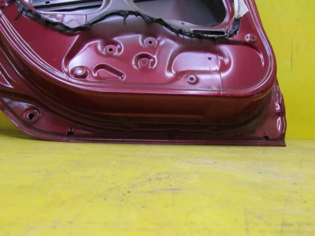 Дверь задняя левая для Honda Civic FK,FN 5D 2006-2012 на фотографиях