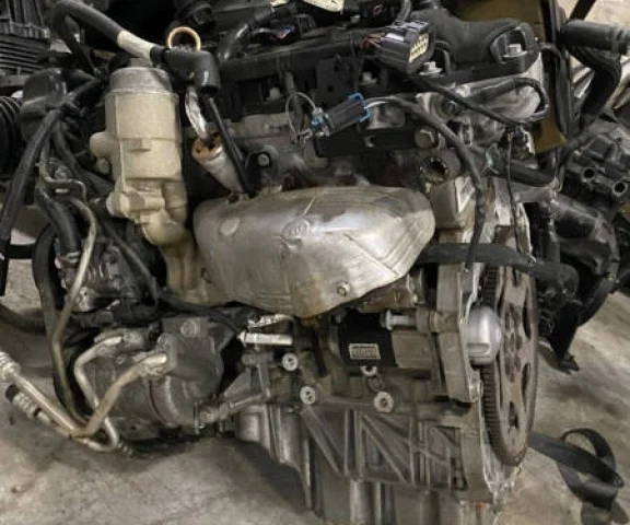 Двигатель без навесного для Cadillac CTS 2 2008-2014 на фотографиях