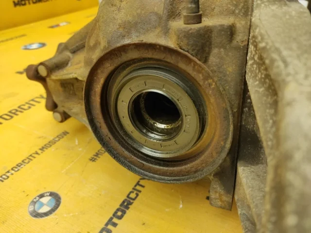 Редуктор заднего моста для Mercedes-Benz Vito W639 Vito Микроавтобус 2003-2013 на фотографиях