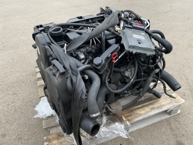 Продажа двигателя D5244T4