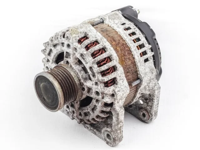 Генератор для Nissan X-Trail T31 RU 2007-2014 на фотографиях