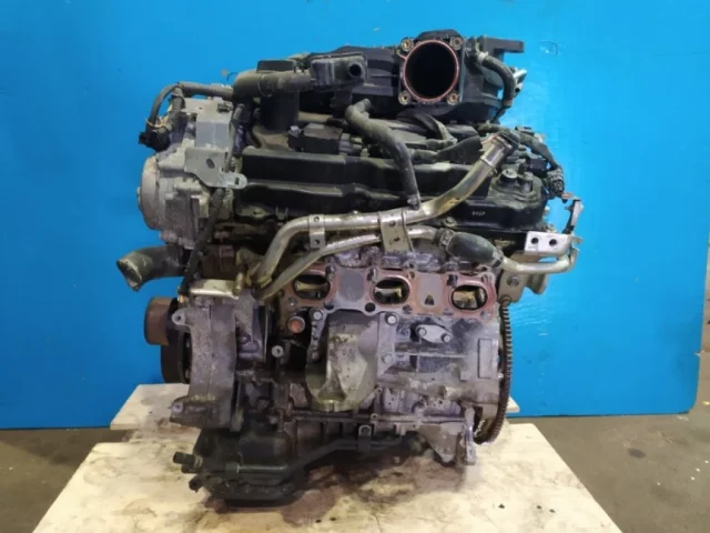 Двигатель для Infiniti M Y50 2005-2010 на фотографиях