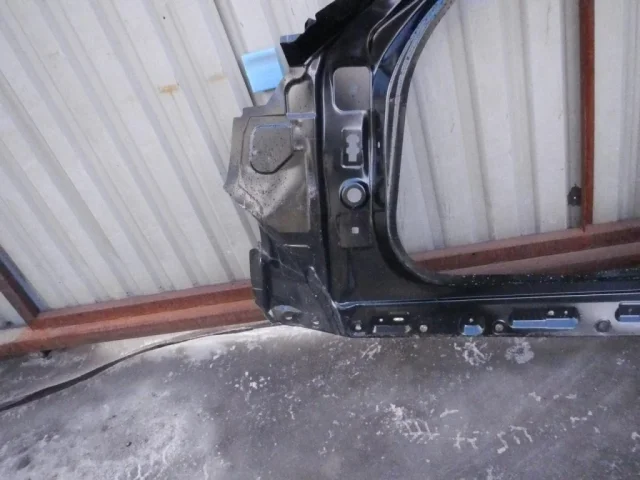 Заднее правое крыло для BMW 7er G11/G12 2015-2021 на фотографиях