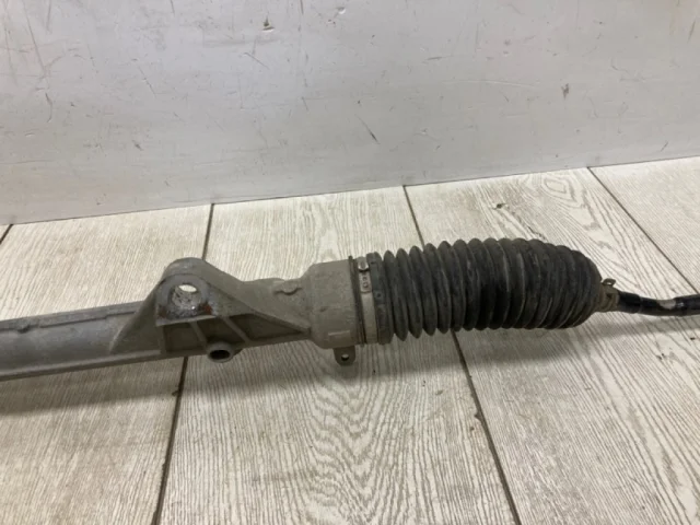 Рулевая рейка для Skoda Rapid I NH3 2012-2017 на фотографиях