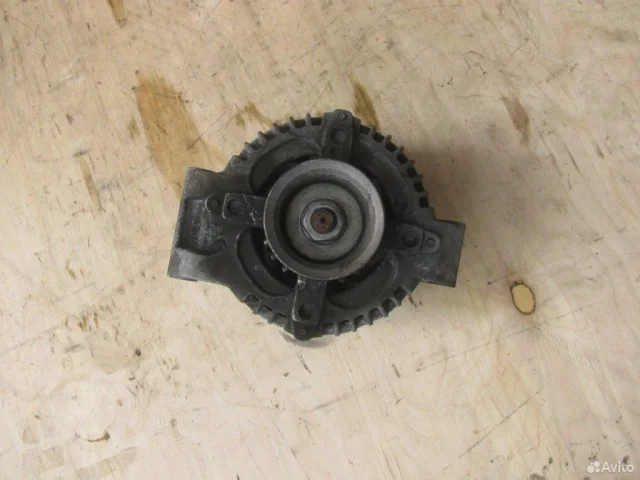 Генератор для Honda CR-V RE Rest 2010-2012 на фотографиях