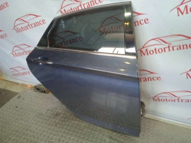 Дверь задняя правая для Hyundai i40 1 Седан 2011-2015 на фотографиях