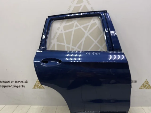 Накладка на дверь задняя правая для BMW X3 G01 2017-2023 на фотографиях