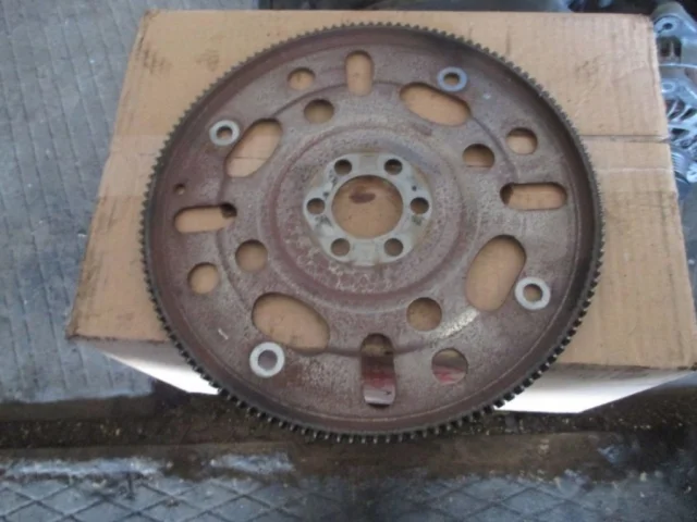 Маховик для Nissan X-Trail T30 RU 2001-2007 на фотографиях